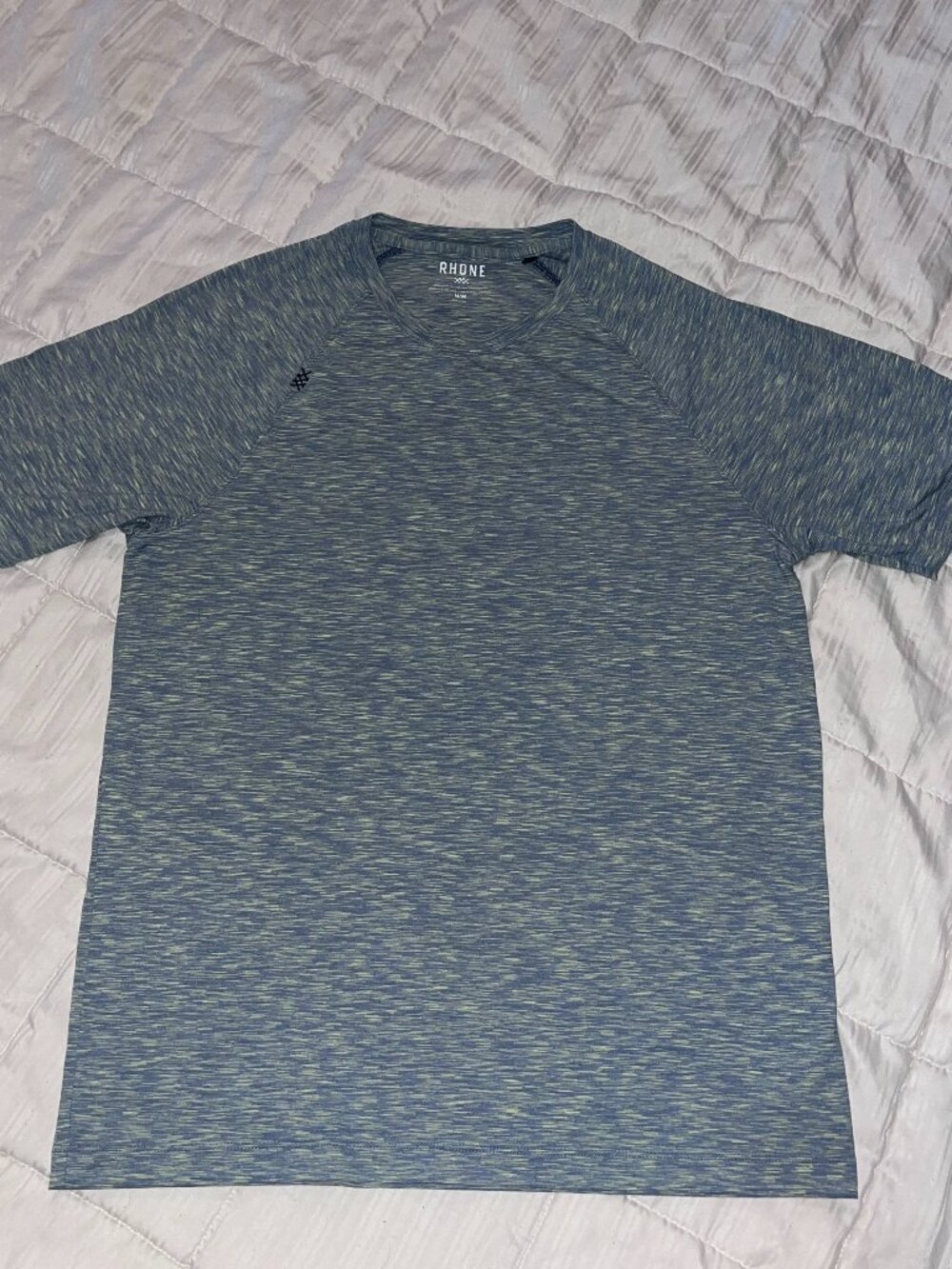 Med. RHONE Reign Performance T-Shirt